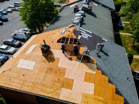 Hire a Roofing Repair Company