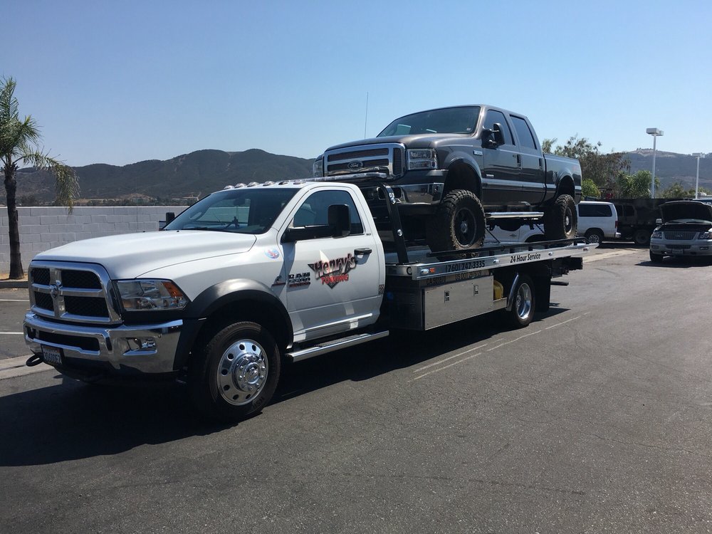 private property towing Santa Ana